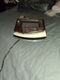 Ge travel steam iron
