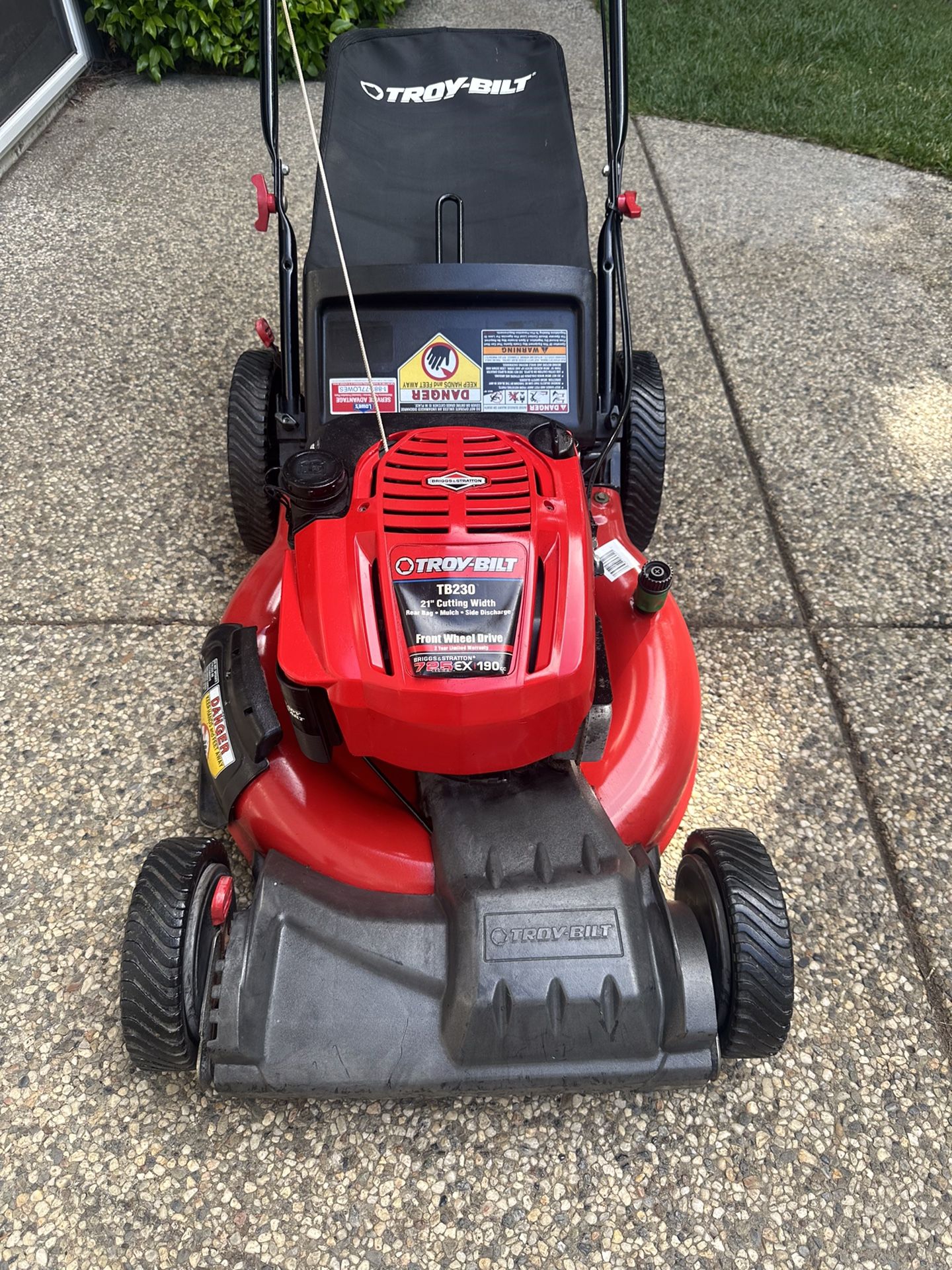 Troy Bilt 725 190c Self Propelled Lawn Mower Lawnmower 