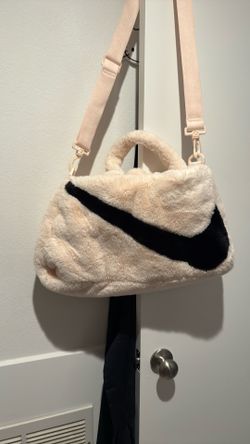 Nike Faux fur bag