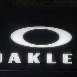 Updated Regularly Oakley Sunglasses Canteen, Tincan Carbon, Valve, Catalyst, Sliver XL, Crankshaft, Cables Brand New, Collection