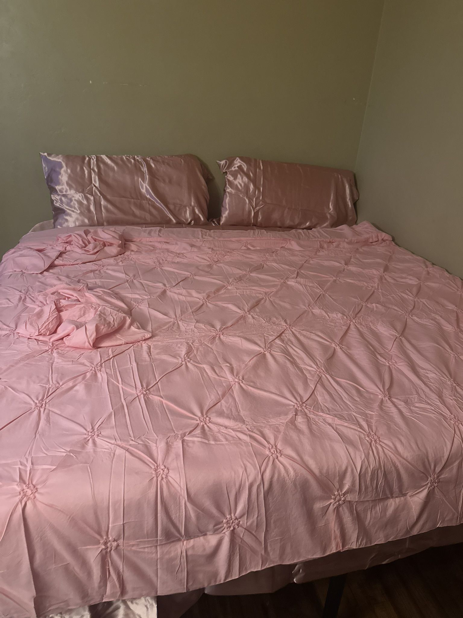 King Size Soft Bed