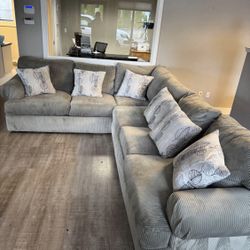 Beautiful Soft Comfy Big Grey Couch 