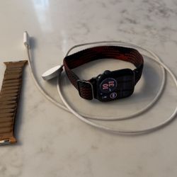 Apple Watch Series 7, 45mm, GPS ONLY, Black aluminum