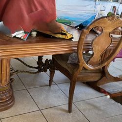  Dining Table W/ 3 Leafs 