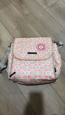 Petunia Pickle Bottom Boxy Backpack Shoulder Diaper Bag $45 OBO Blooming Brixham