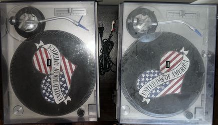 Technics SL-1200MK2 Turntables Pair + Vestax Mixer + Ortofon Concordes
