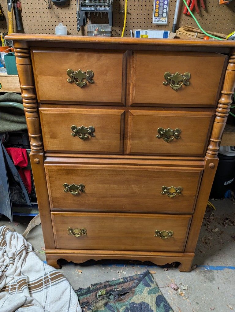 Ballman - Cummings Mid-Century dresser
