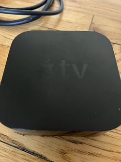 Apple TV 5th Generation With HDMI Cord