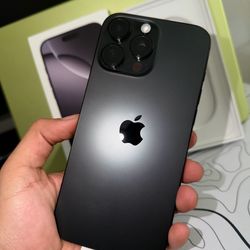 iPhone 16 pro max 512 GB unlocked