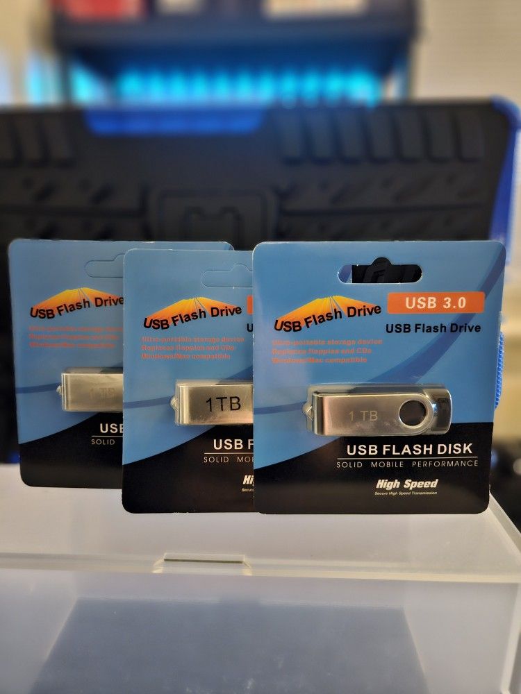 1Tb USB Flash Drive