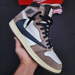 Jordan 1 High Travis Scott Mocha SIZE 10.5