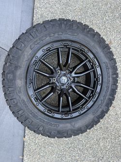 (1) Fuel 20” Rebel Mat Black Rim with Nitto Ridge Grappler LT275/65R20 Never mounted.