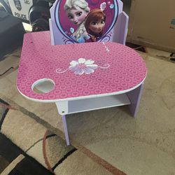 Frozen Toddler Chair Desk 