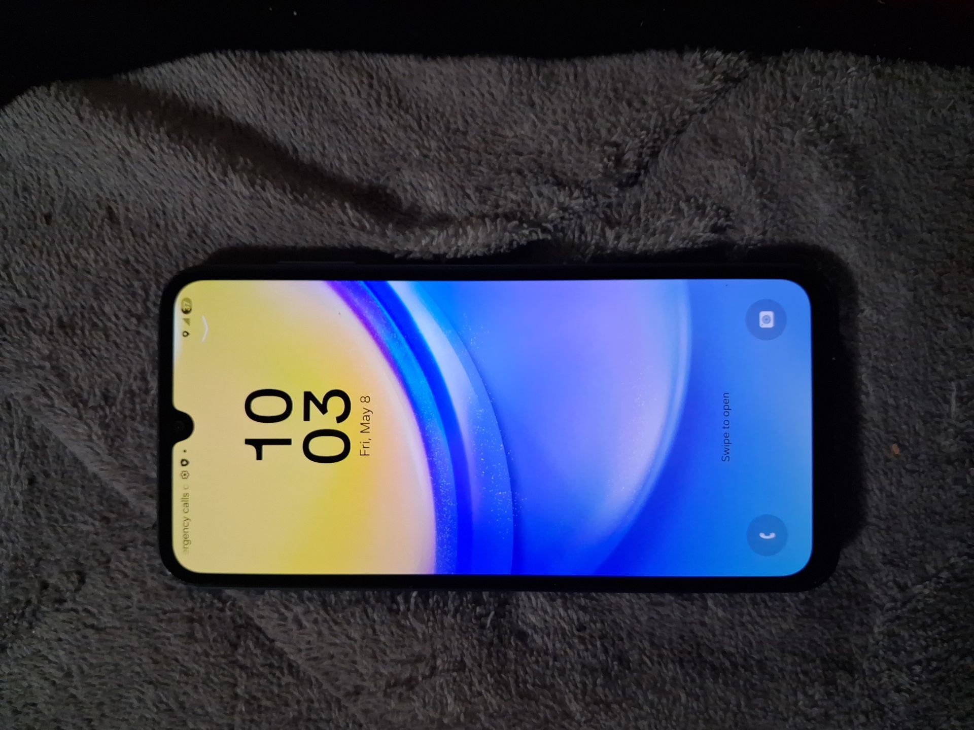 Samsung A15 5G new unlocked only metro pcs comes with case 60$