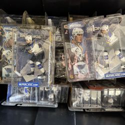 Lot Of 20 Mcfarlane Sportspicks Chris Pronger St Louis Blues