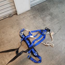 XL SAFETY HARNESS W/LANYARD