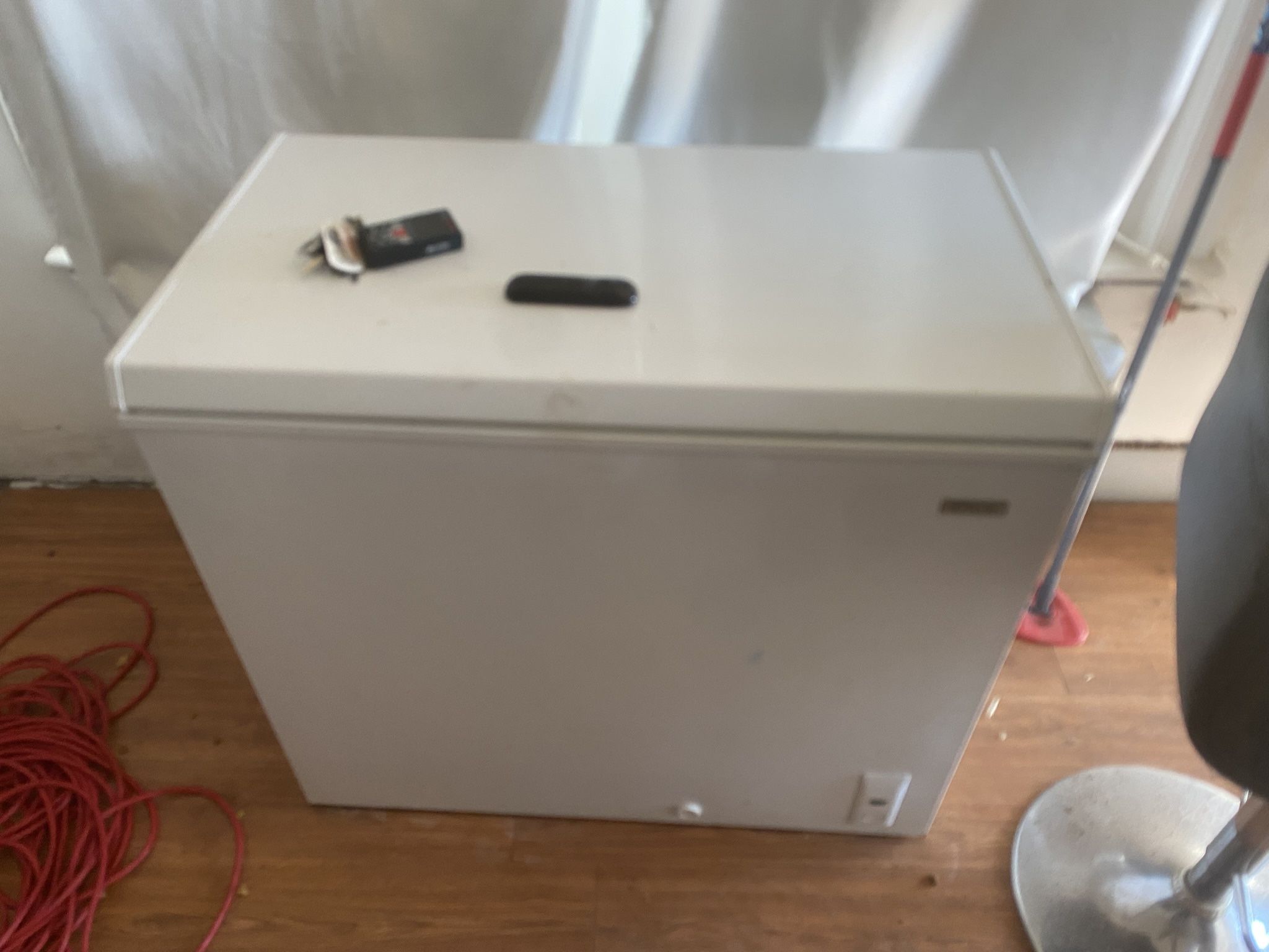 Idylis Freezer