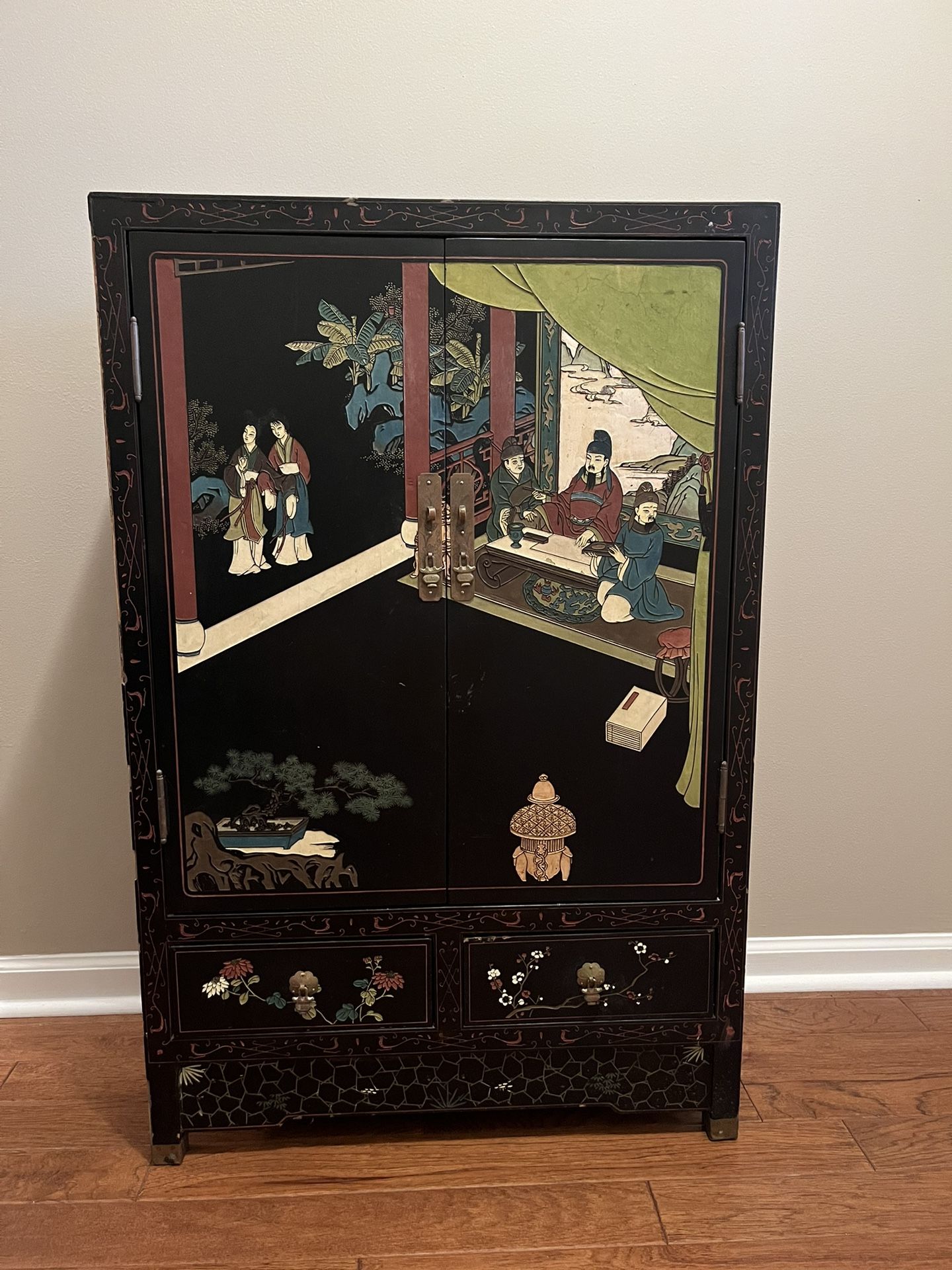 Vintage Chinoiserie Cabinet