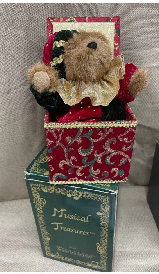 Boyd's Bears Jack B. Twinkletune Music box #50007 w/ original box