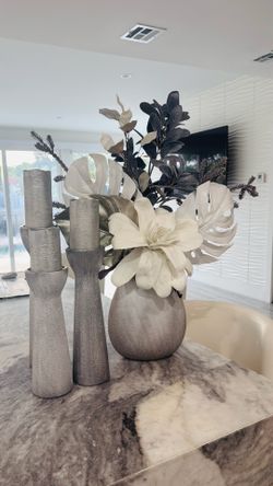 Textured  Candle Sticks and Matching Vase Arrangement