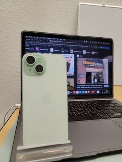 iPhone 15 desbloqueado