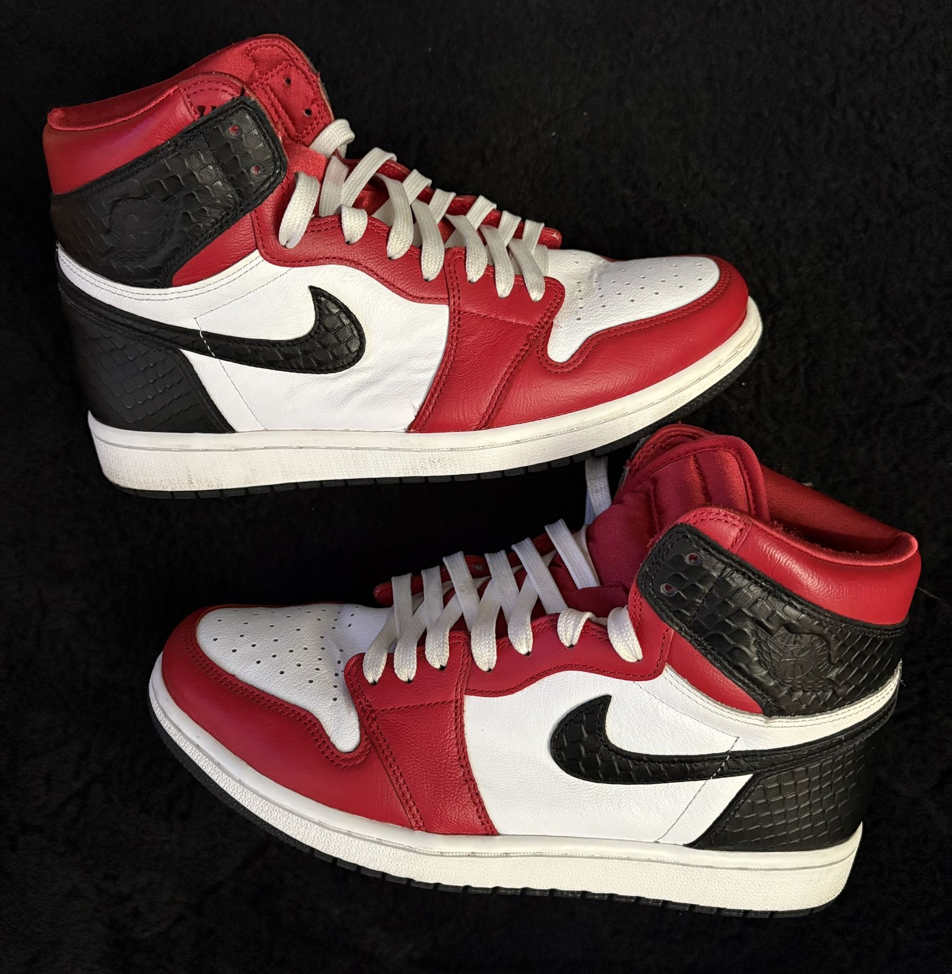 Jordan 1 Satin Snake *USED*