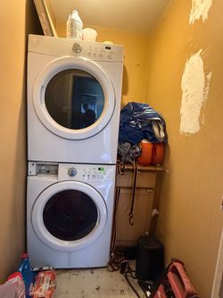 Kenmore washer & stacking dryer works well
