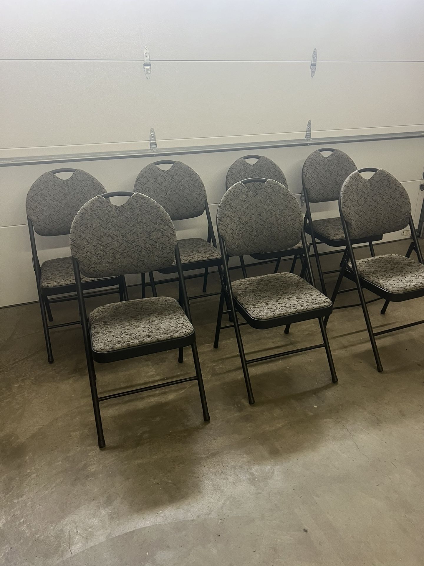 13 Folding Chair They Are Good Condition Pick It Up In Auburn