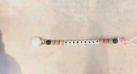 Pacifier clips