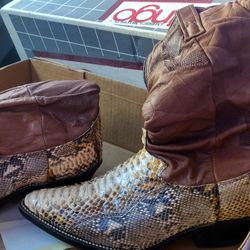 Genuine Python Snakeskin/Leather Cowboy Boots. Excellent Condition