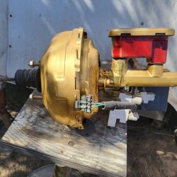 1990's Chevy Silverado Master Cylinder & Brake Booster Part