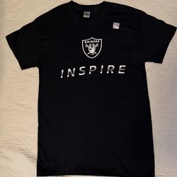 Raiders NFL Team Apparel T-Shirt  Size Small Short Sleeve