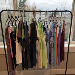 Lululemon CLOSET CLEAN OUT! Lots of items only worn once or never! 