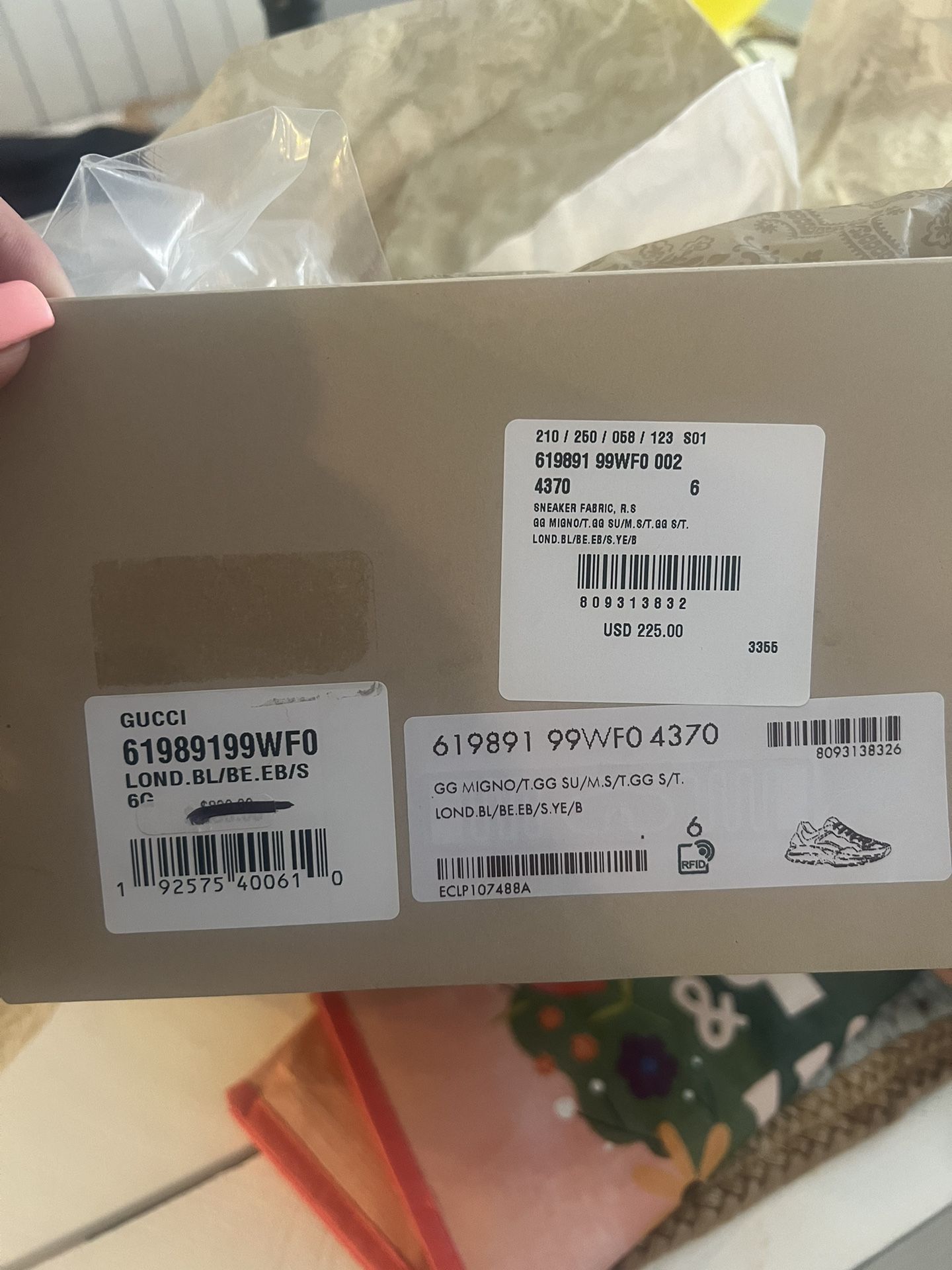 Brand New Authentic Gucci Shoes $300