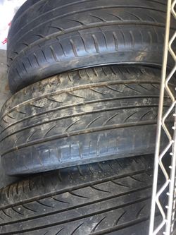 20” like new barley even brake dust on them chrome $500 or best offer