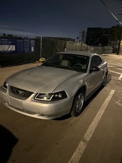2003 Ford Mustang