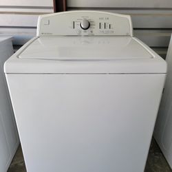 Just Like New!!! Top Of The Line!!! Kenmore Washer with Extra Large, Oversized, Stainless Steel Tub!!! Must See To Appreciate!!!