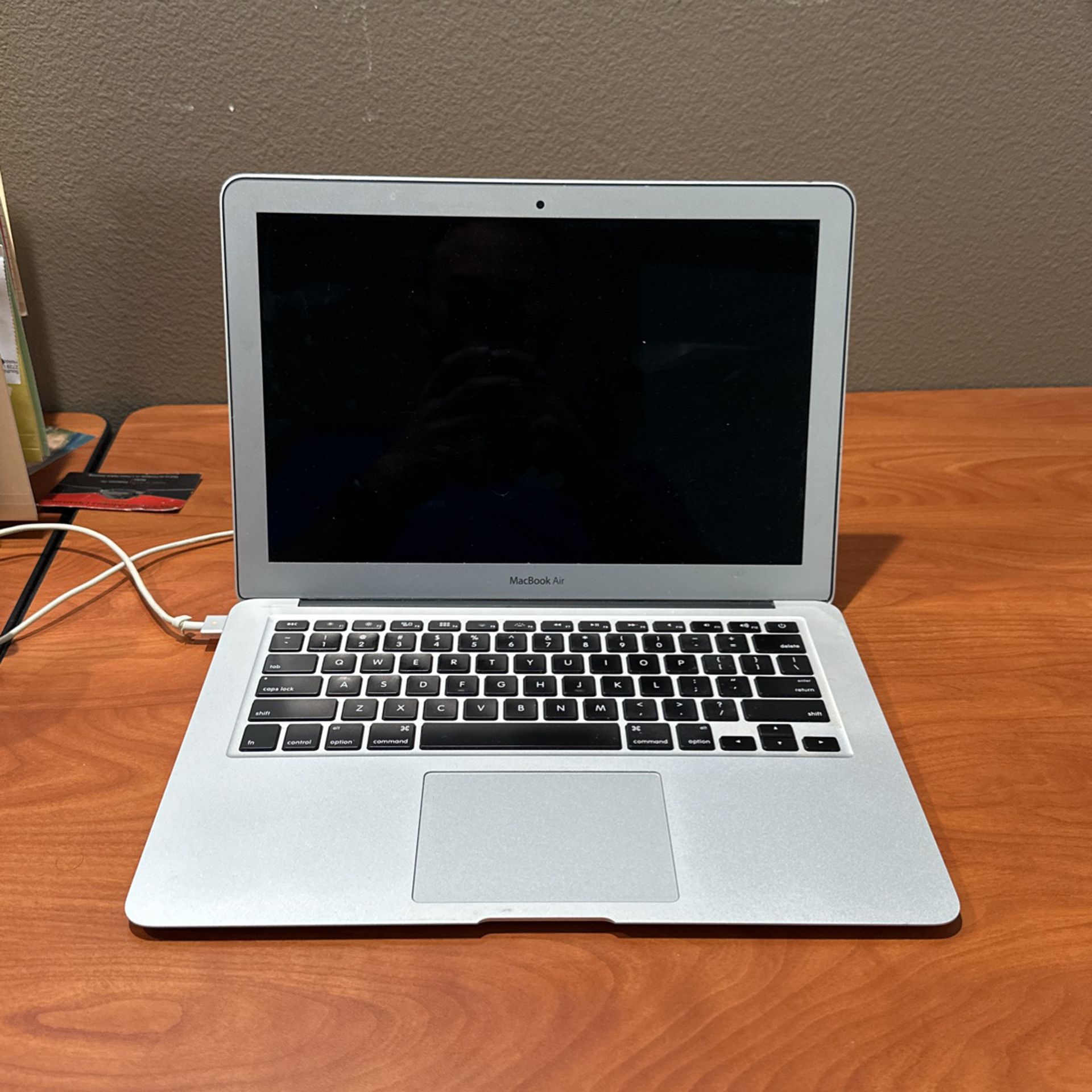 2014 Apple MacBook Air