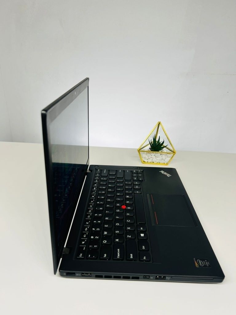 Lenovo thinkpad core i5 vpro ultrabook laptop warranty includedsuper