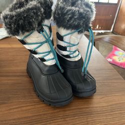 Girls Snow Boots Size 1