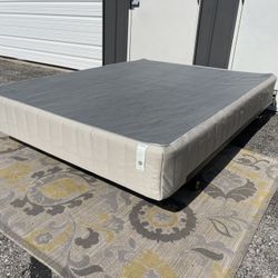 New Queen Size Smart Box Spring 