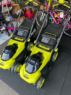 Ryobi 40V HP Brushless 20" Self-Propelled Lawn Mower with battery and charger