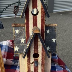 Stars & Stripes Wood Bird house