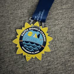 2023 Santa Monica Classic Race Medal