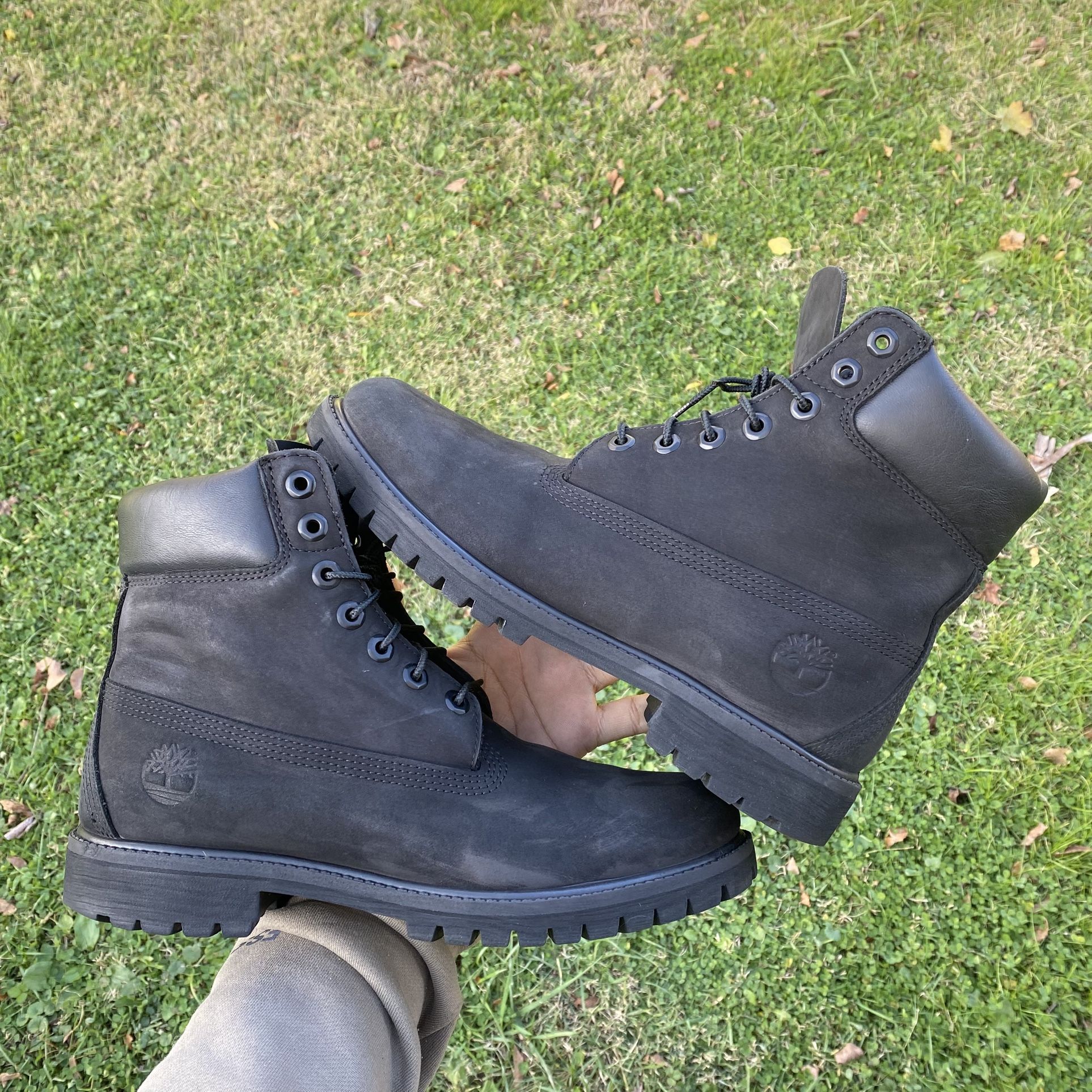 Timberland Boots Mens Size 9 Black 6-Inch Premium Waterproof Nubuck 10073