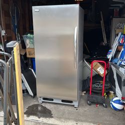 Frigidaire Gallery Freezer