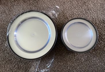 Plastic Plates
