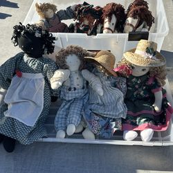 Fabric Dolls - $5 each.  Today Only - Community Garage Sale - La Quinta Del Oro