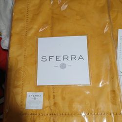 15x108 Gold Plume Runner