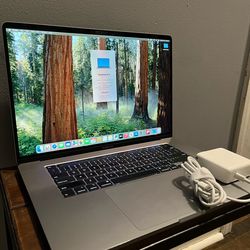 MacBook Pro 16” (2019